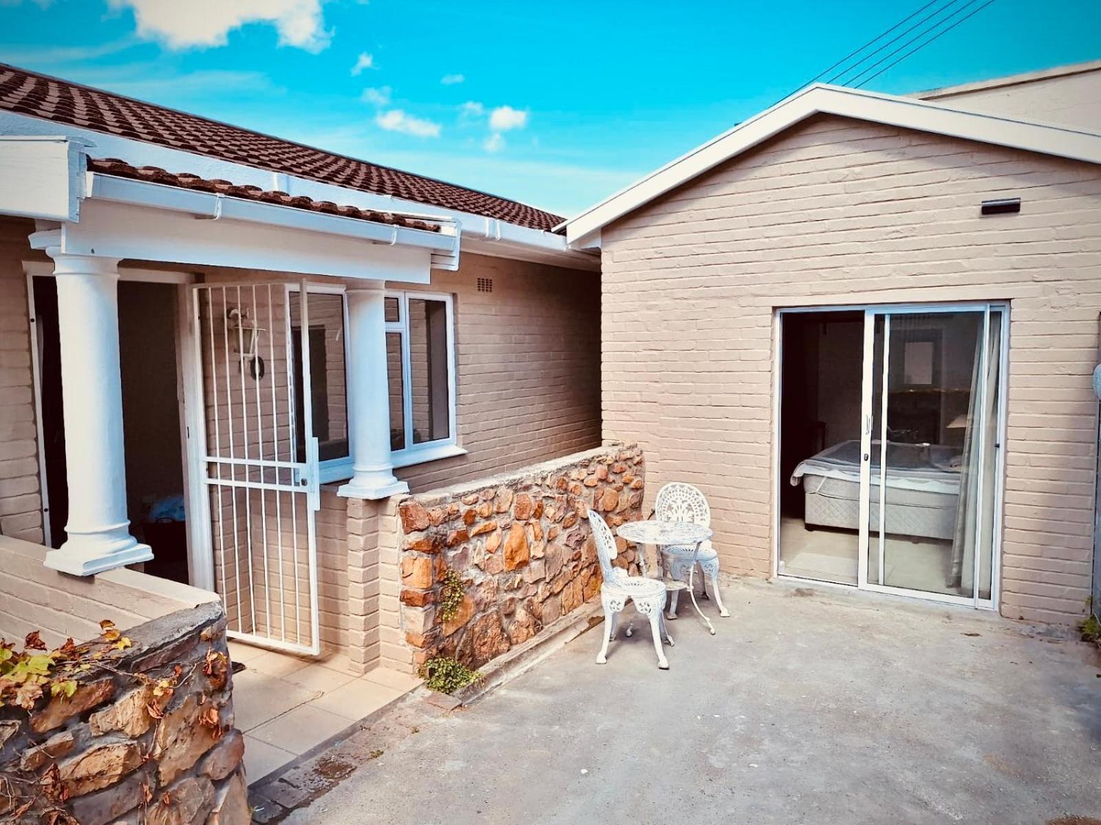 Watching Waves, Heron Chase Vishoek Exterior foto