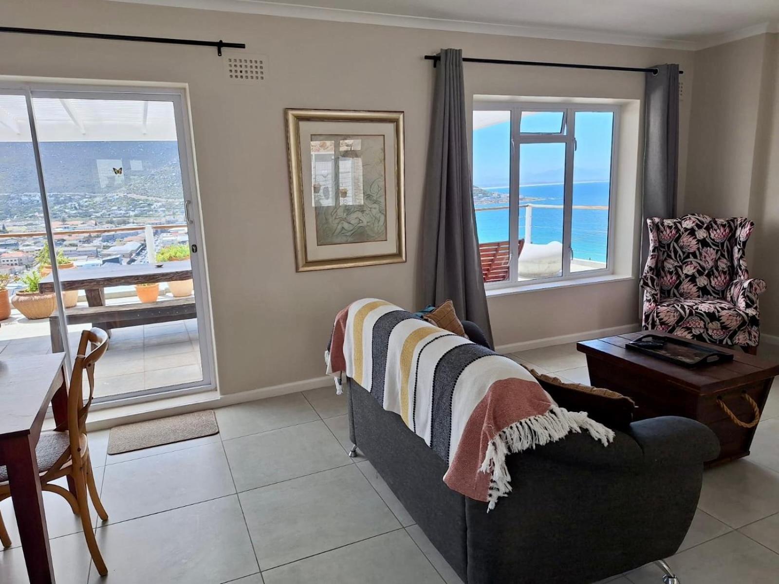 Watching Waves, Heron Chase Vishoek Exterior foto